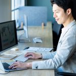 社内ヘルプデスクの業務を効率化する方法｜ツールと自動化の活用ポイント